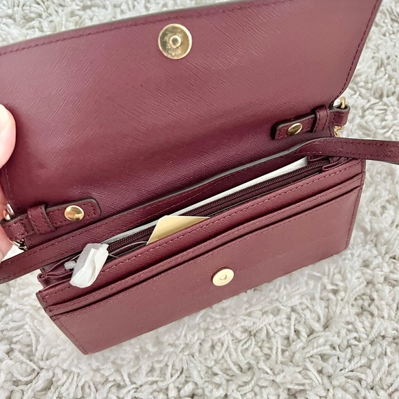 Michael Kors Crossbody Bag - Picture 2 of 5